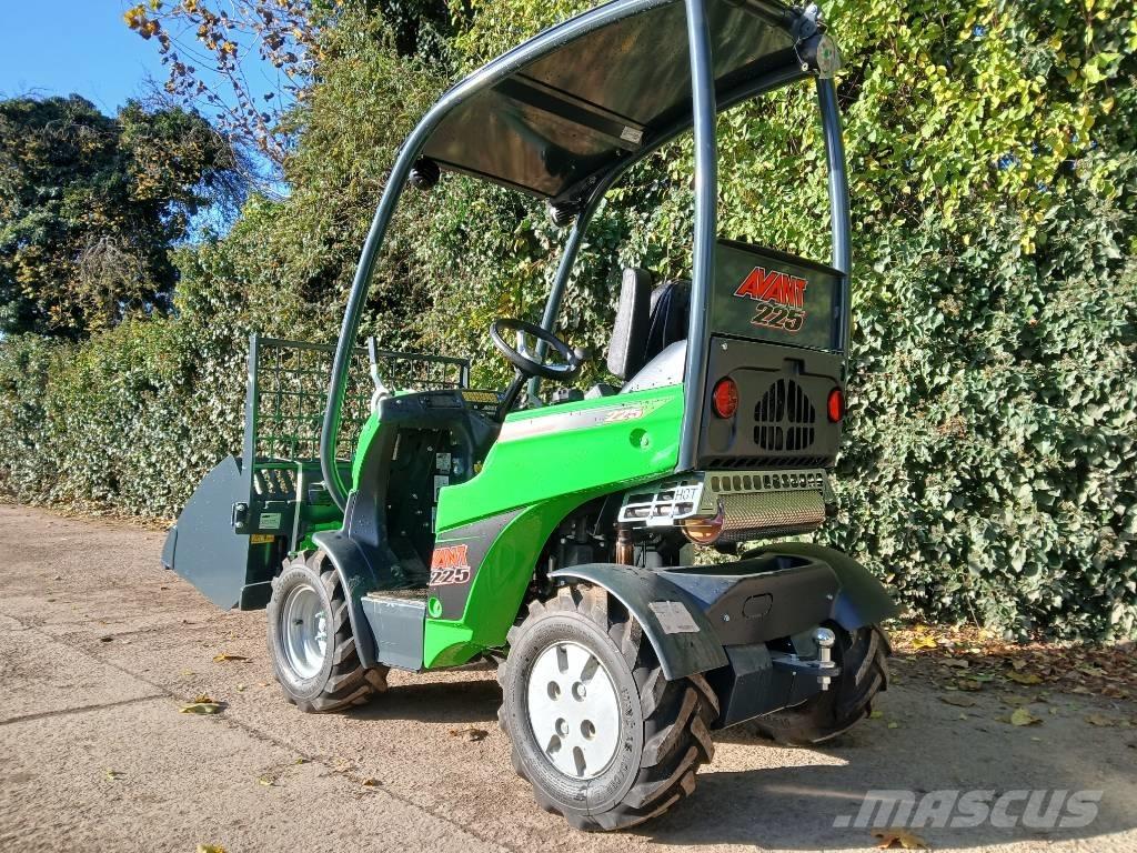 Avant 225 Víceúčelové nakladače