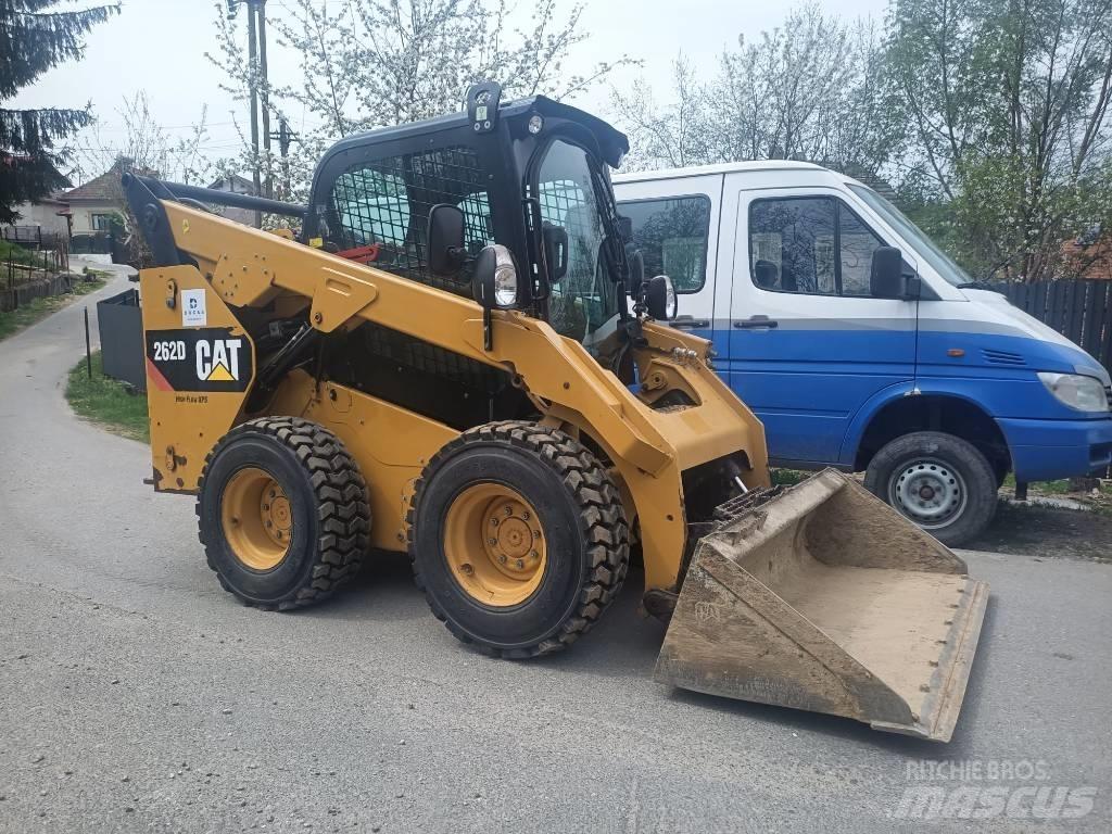 CAT 262 D XPS Smykem řízené nakladače