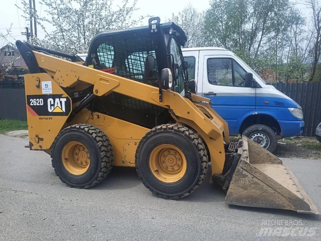 CAT 262 D XPS Smykem řízené nakladače