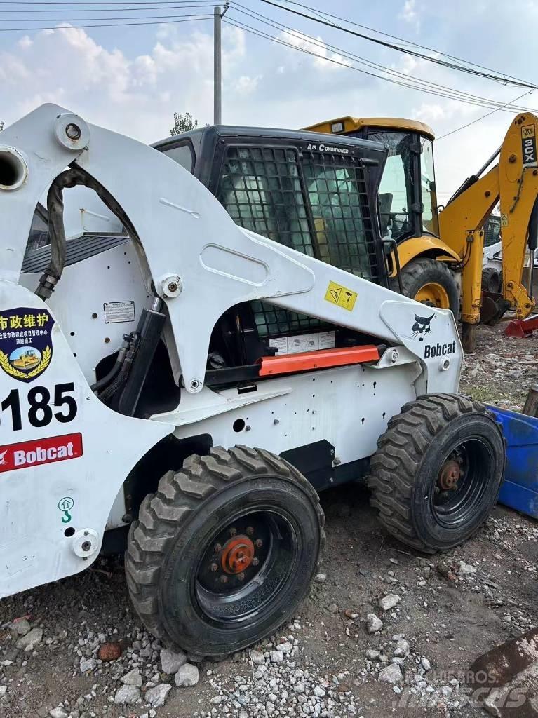 Bobcat S 185 Smykem řízené nakladače