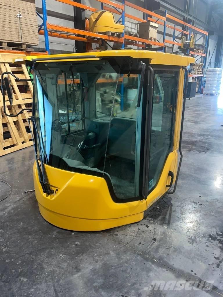 Volvo L 120 H Kabiny a interiér