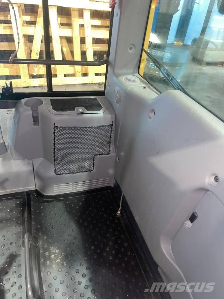 Volvo L 120 H Kabiny a interiér