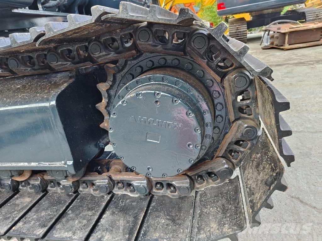 Hyundai R305LC-9T Pásová rýpadla
