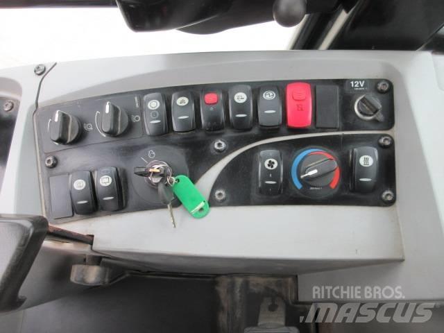 CAT 906 H Kolové nakladače
