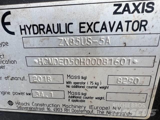 Hitachi ZX85US-5A Midi rýpadla 7t - 12t