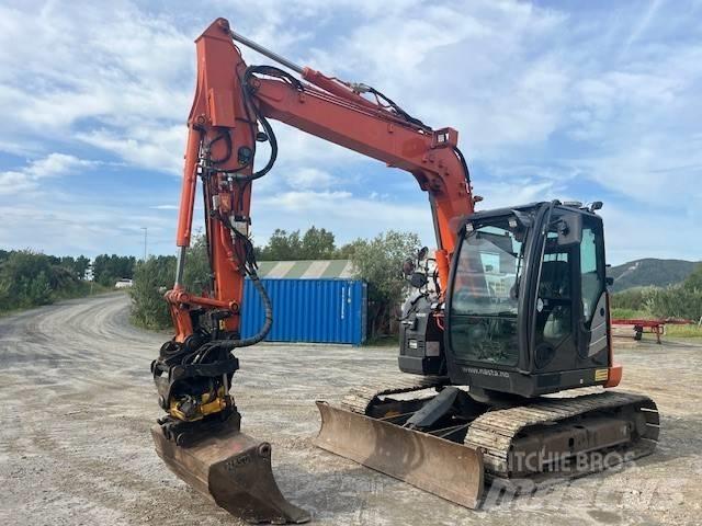 Hitachi ZX85US-5A Midi rýpadla 7t - 12t