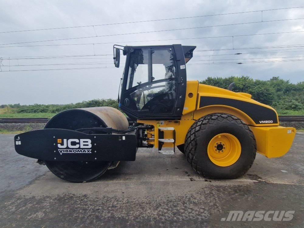 JCB VM 200 D NEW Tahačové válce
