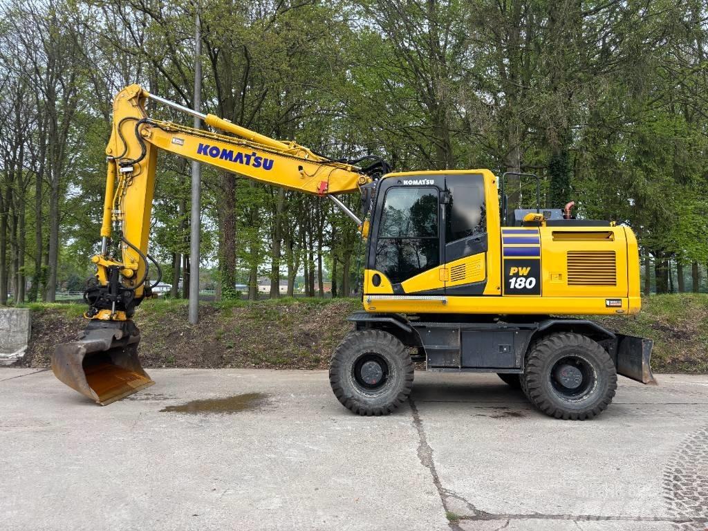 Komatsu PW180-11 Kolová rýpadla