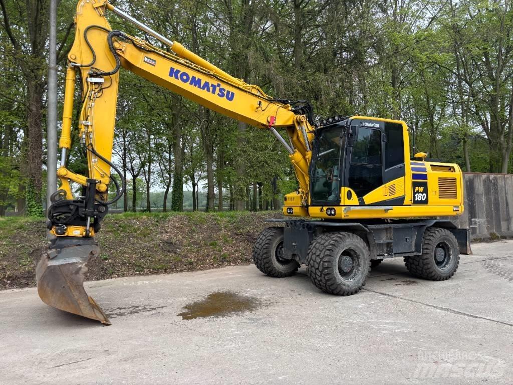 Komatsu PW180-11 Kolová rýpadla