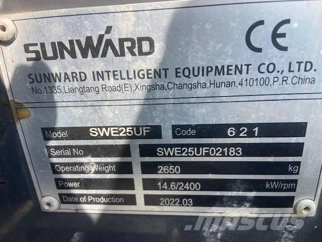 Sunward SWE 25 UF Mini rýpadla < 7t