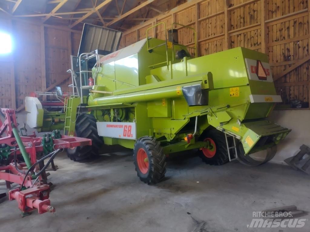 CLAAS 68 S Sklízecí mlátičky