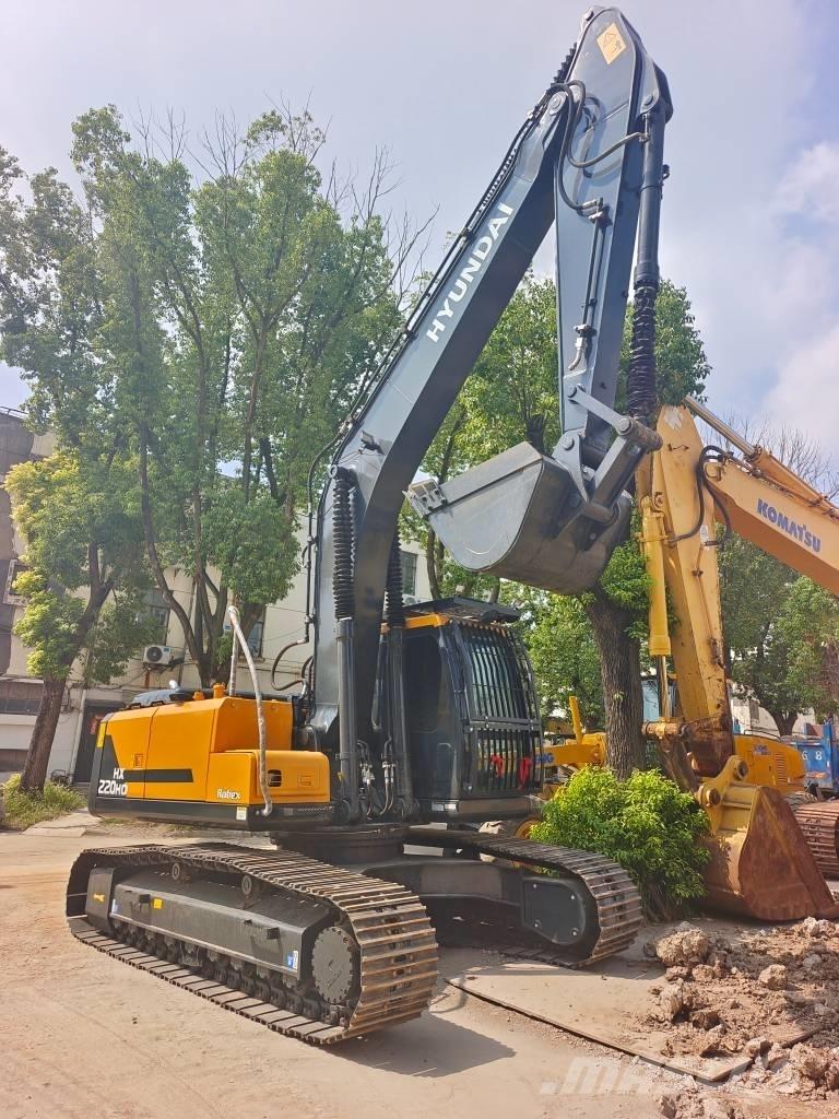 Hyundai HX 220 HD Pásová rýpadla