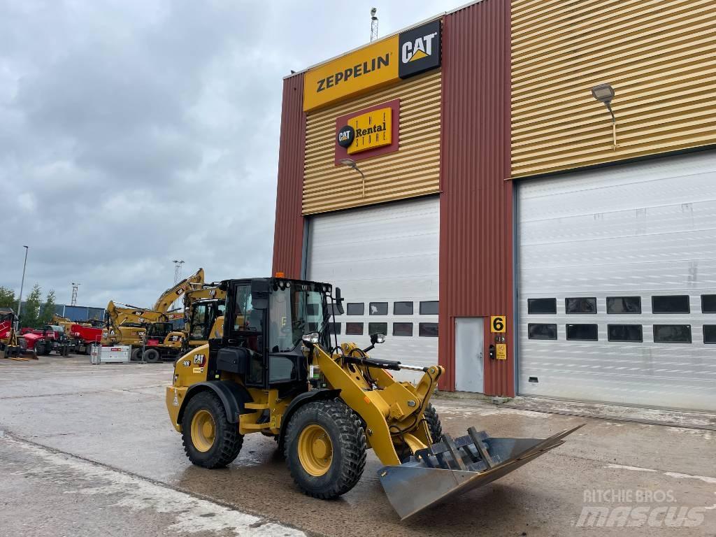CAT 908 M Kolové nakladače