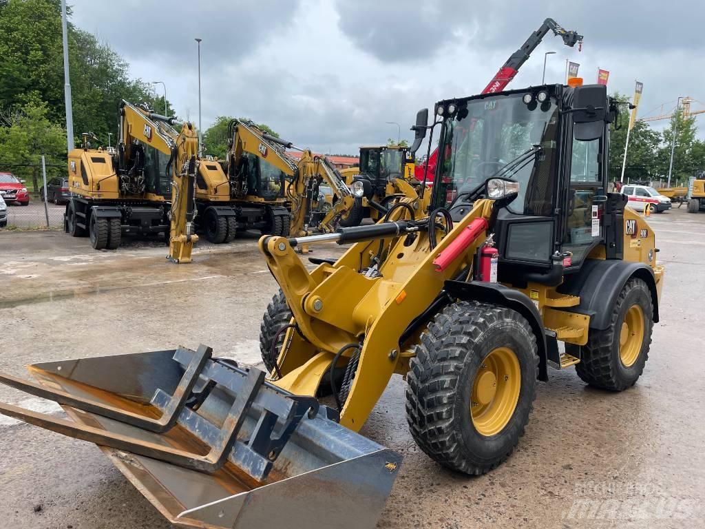 CAT 908 M Kolové nakladače
