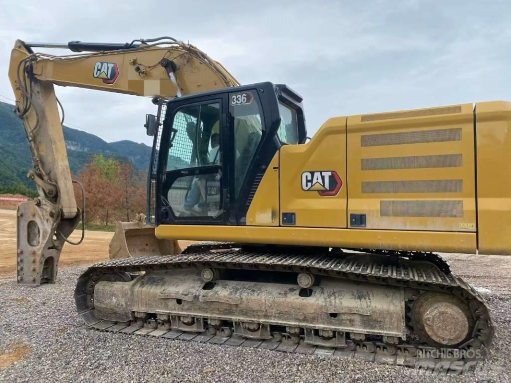 CAT 330 GC Pásová rýpadla