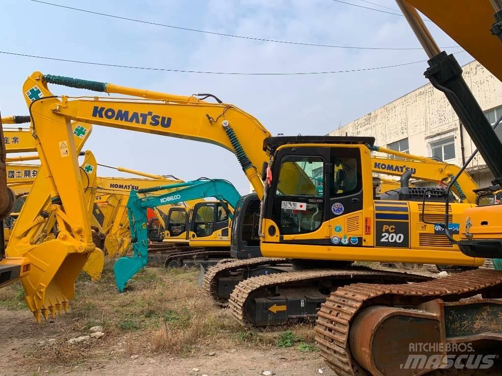 Komatsu PC 200-8N1 Pásová rýpadla
