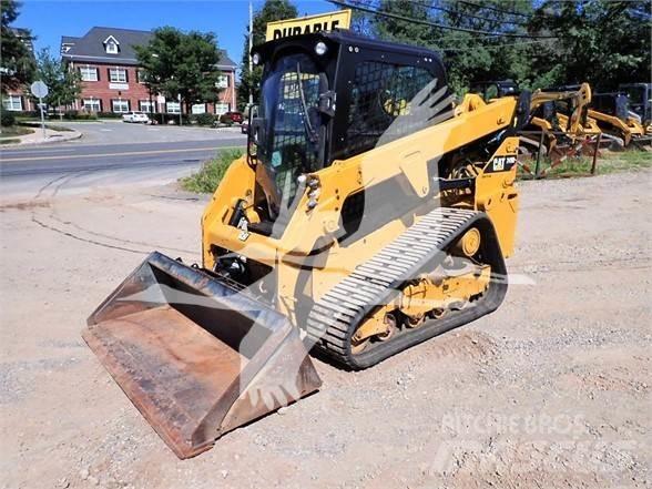 CAT 249D Smykem řízené nakladače