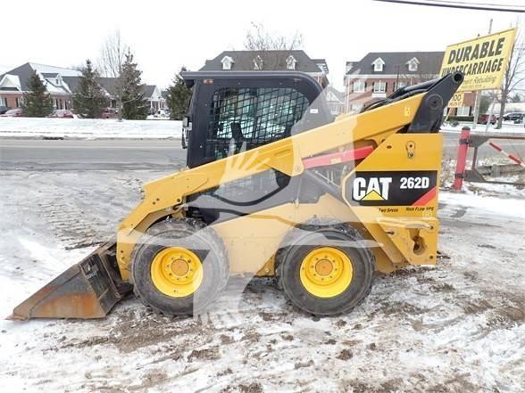 CAT 262D Smykem řízené nakladače