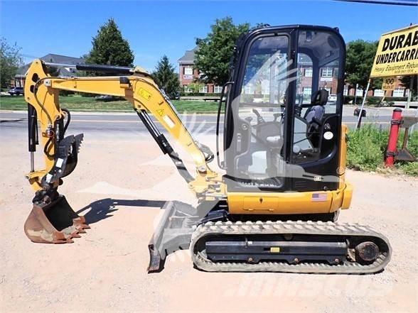 CAT 302.7D CR Mini rýpadla < 7t