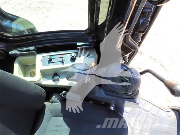CAT 305.5E CR Mini rýpadla < 7t