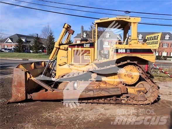 CAT D6R XL Pásové dozery