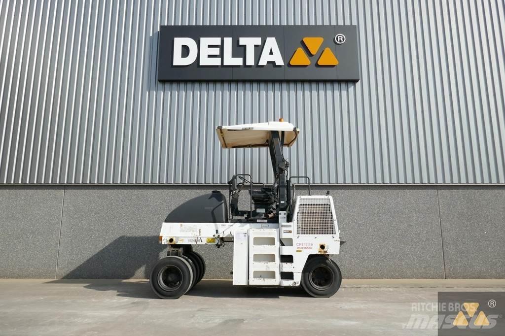 Dynapac CP142 Pneumatikové válce
