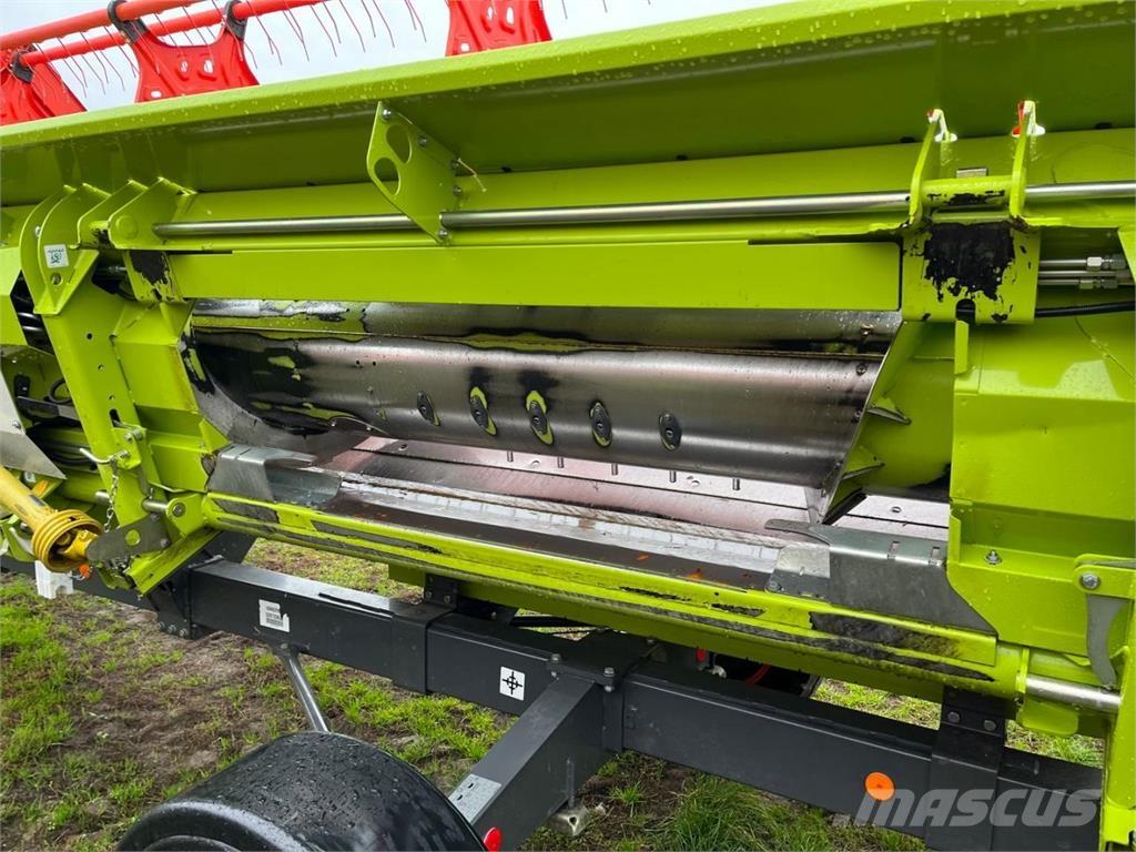 CLAAS Lexion 5300 Sklízecí mlátičky