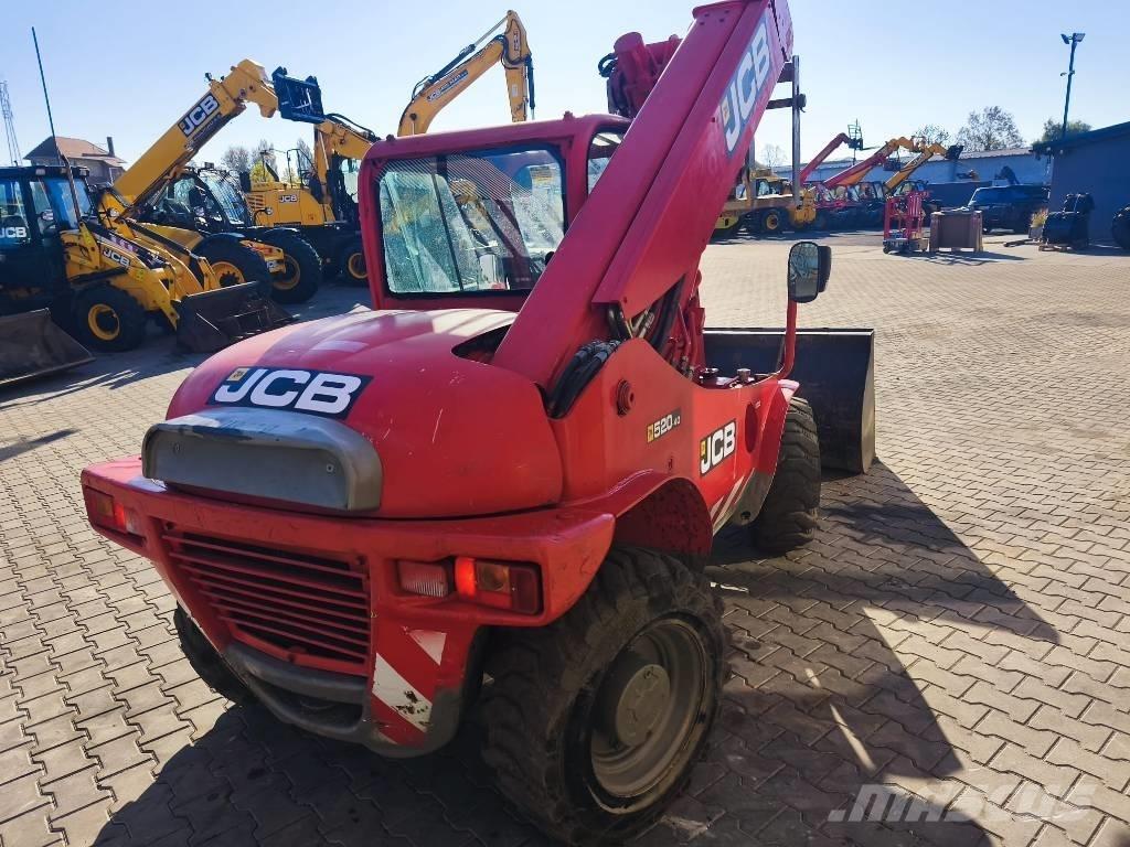JCB 520-40 Teleskopické manipulátory