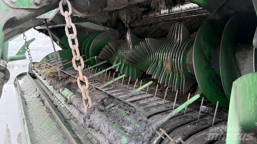 John Deere C 441 R Lis na válcové balíky
