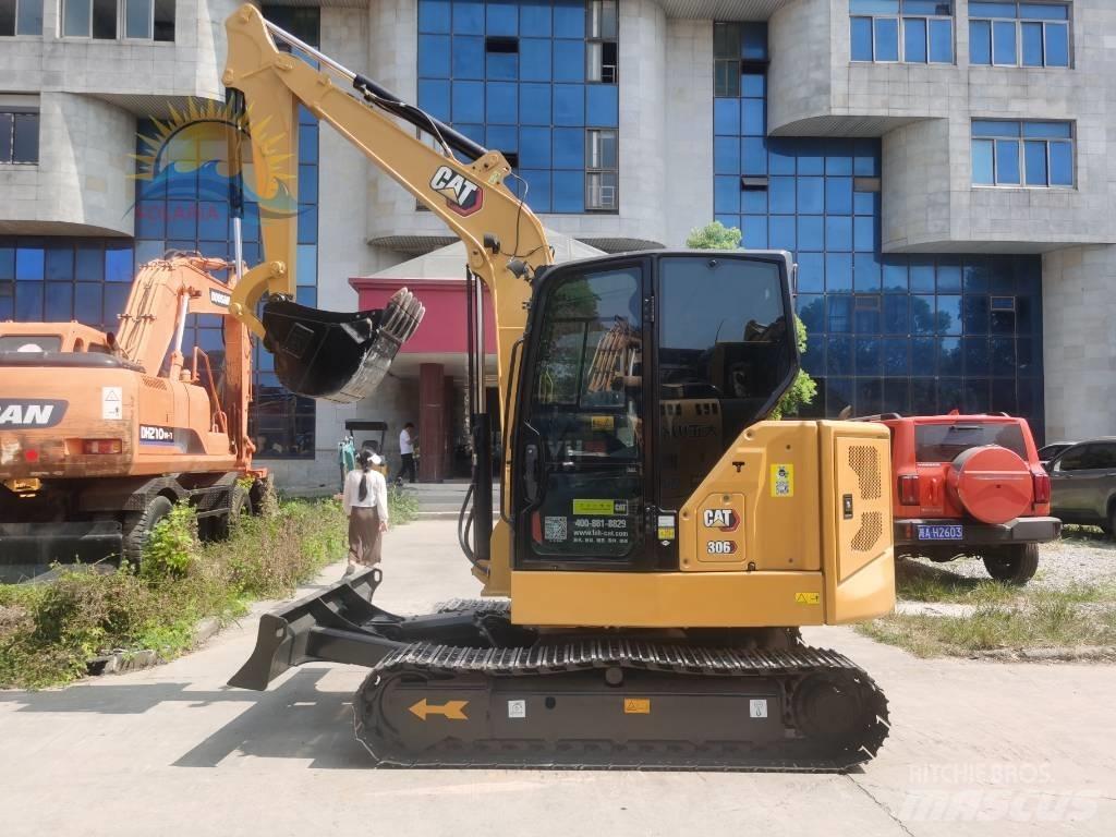 CAT 306 Mini rýpadla < 7t