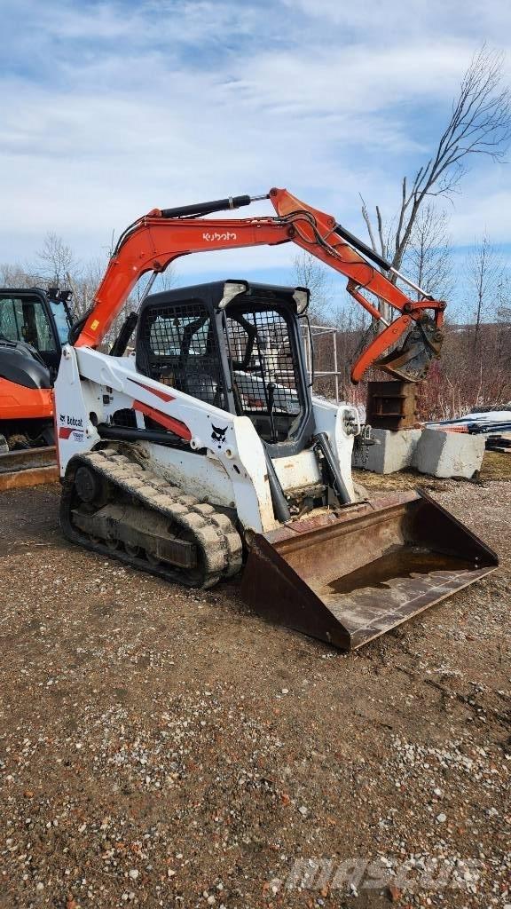 Bobcat T 630 Smykem řízené nakladače