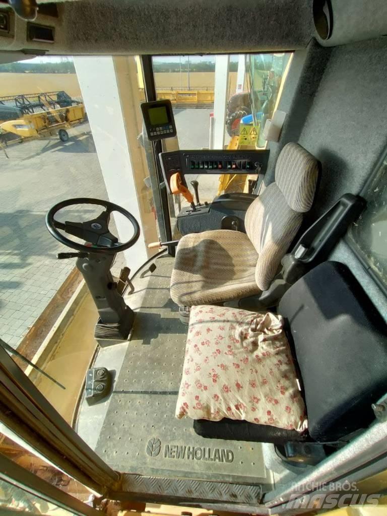 New Holland TF 76 Sklízecí mlátičky