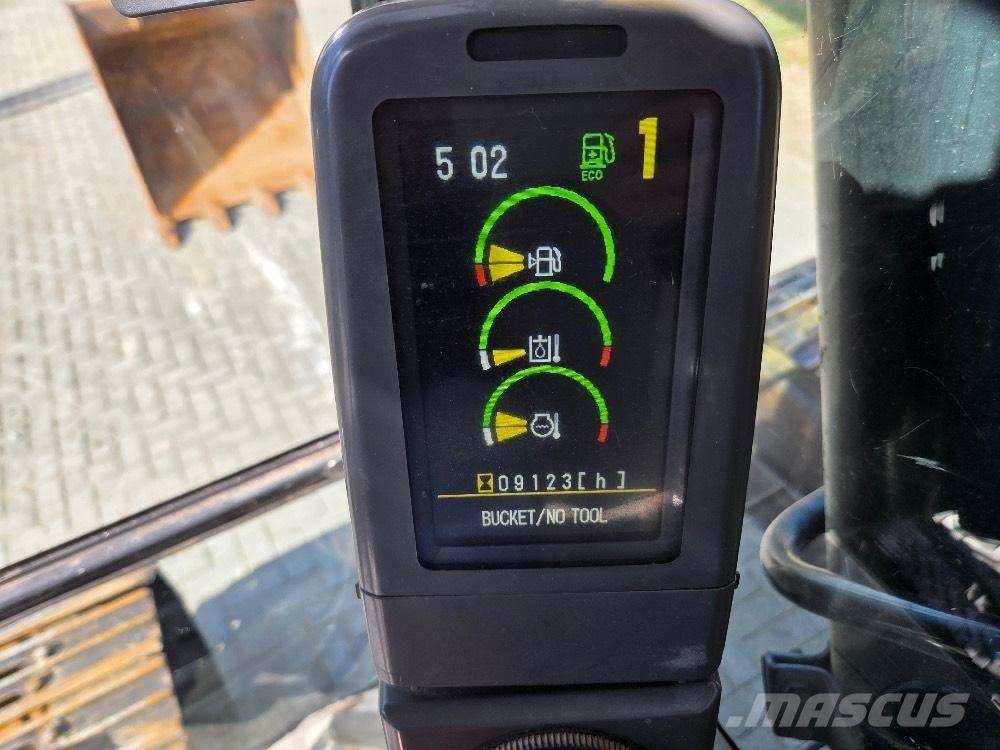 CAT 323DL Pásová rýpadla