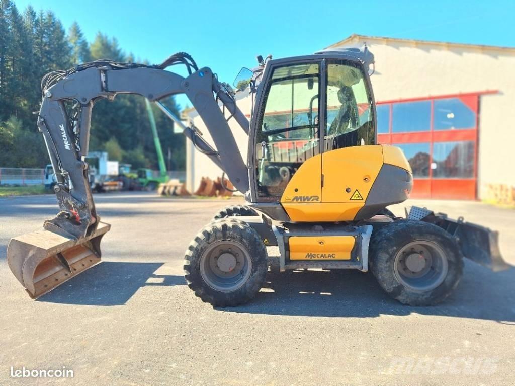 Mecalac 9 MWR Kolová rýpadla