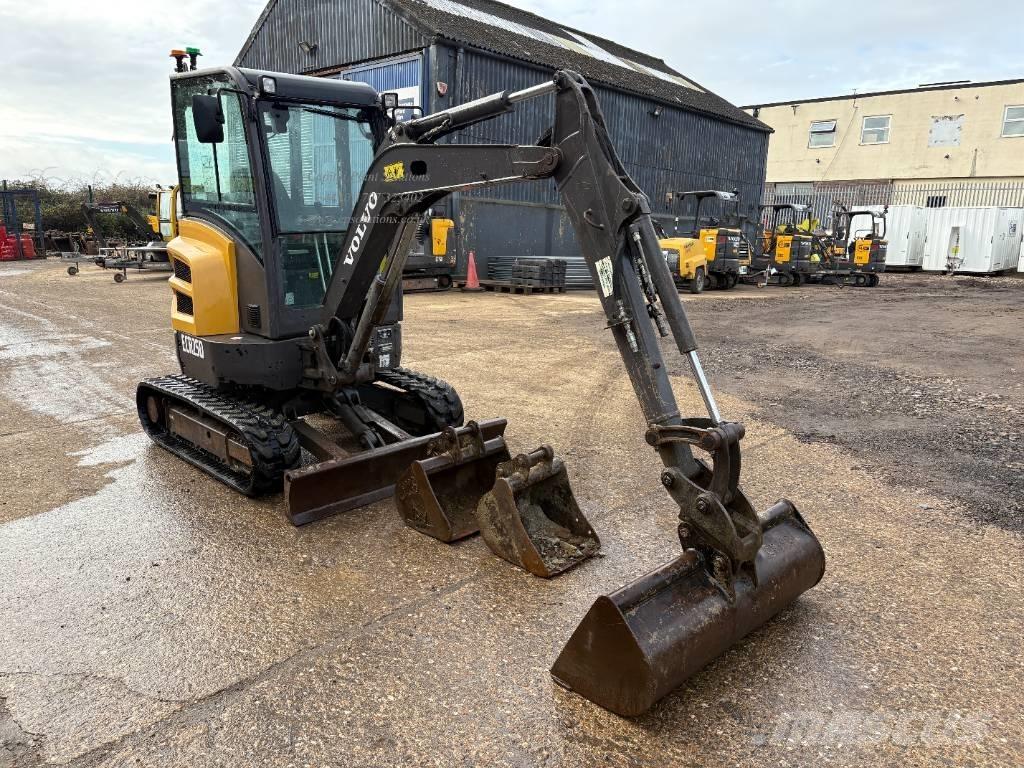 Volvo ECR 25 D Mini rýpadla < 7t