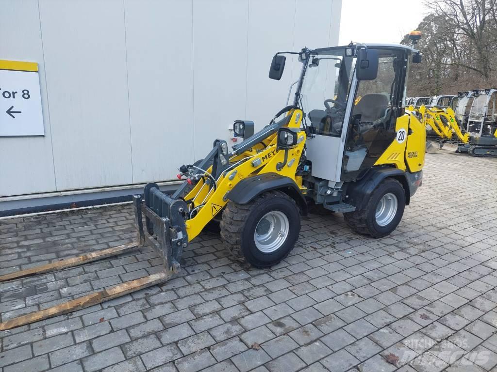 Wacker Neuson WL28 Kolové nakladače