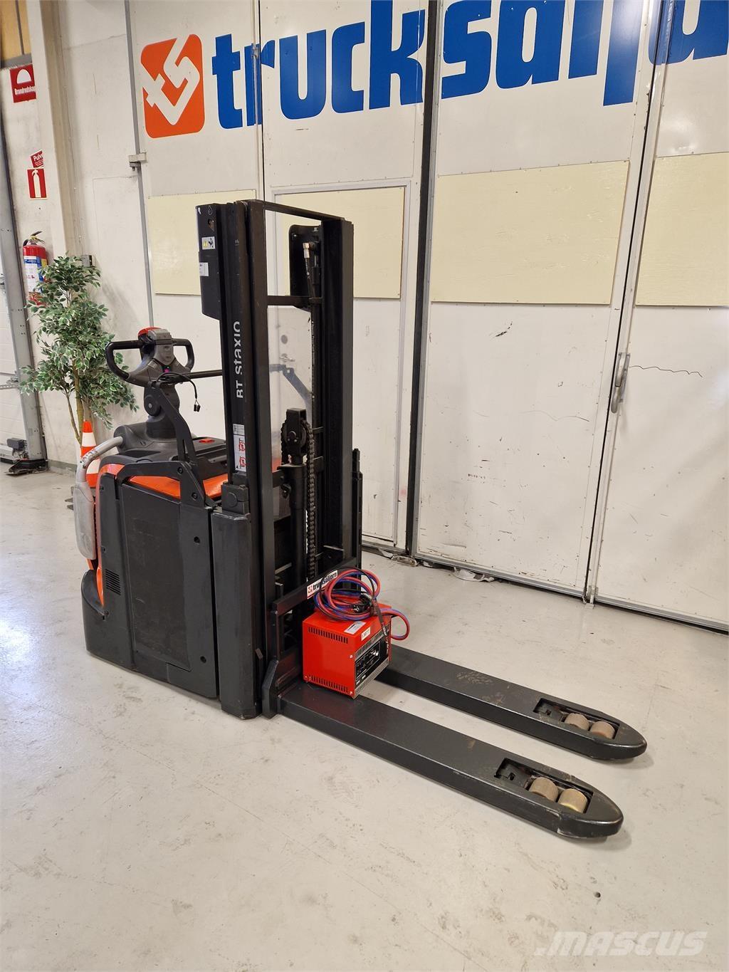 Toyota SPE200D Samohybné vozíky