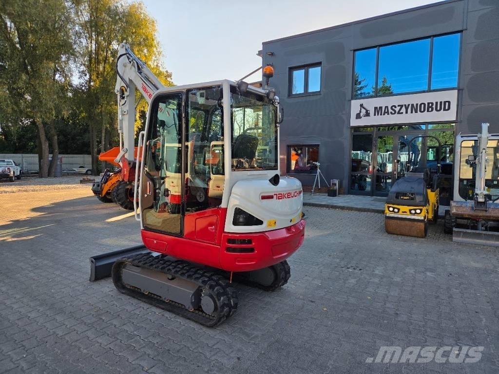 Takeuchi TB230 + HS03 Mini rýpadla < 7t