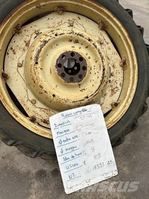 Dunlop 9.5R44 Pneumatiky, kola a ráfky
