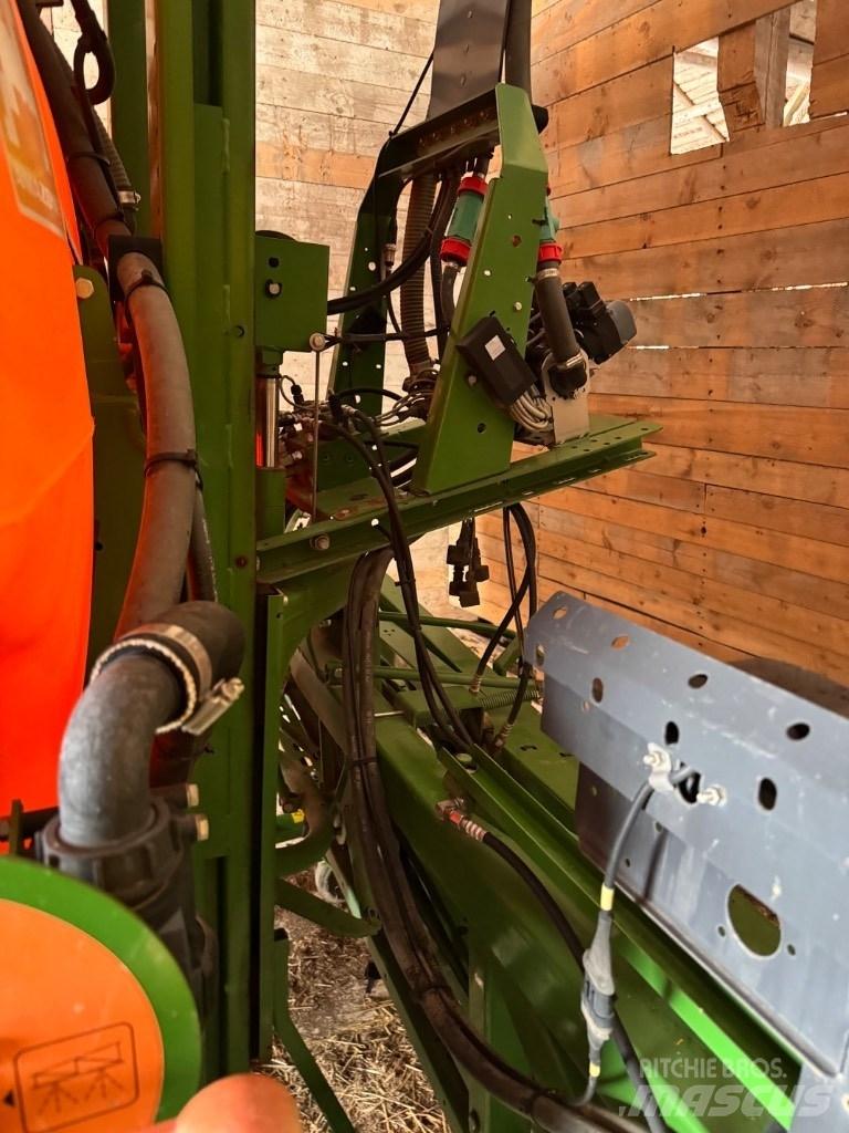 Amazone UF 1801 Nesené postřikovače