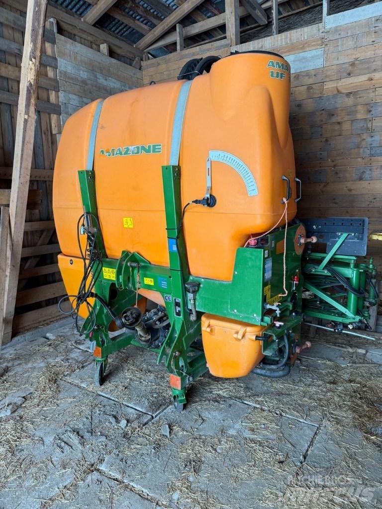 Amazone UF 1801 Nesené postřikovače