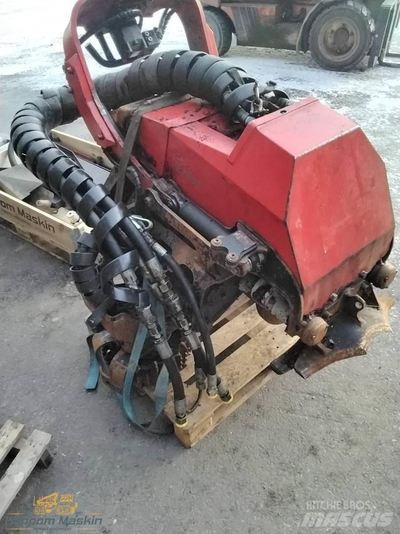 Komatsu C93 Těžební hlavy
