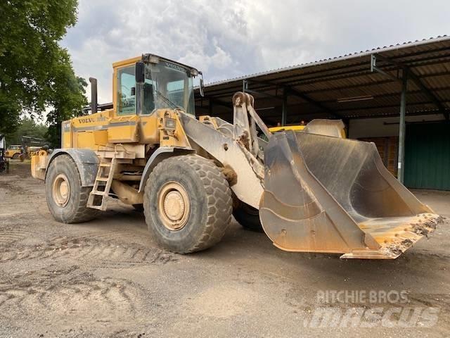 Volvo L 150 Kolové nakladače