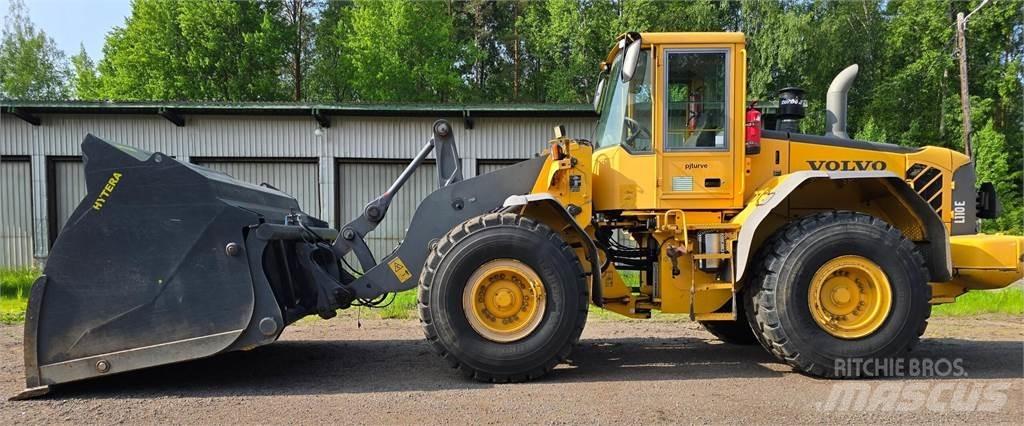 Volvo L110 E-4X4 Kolové nakladače