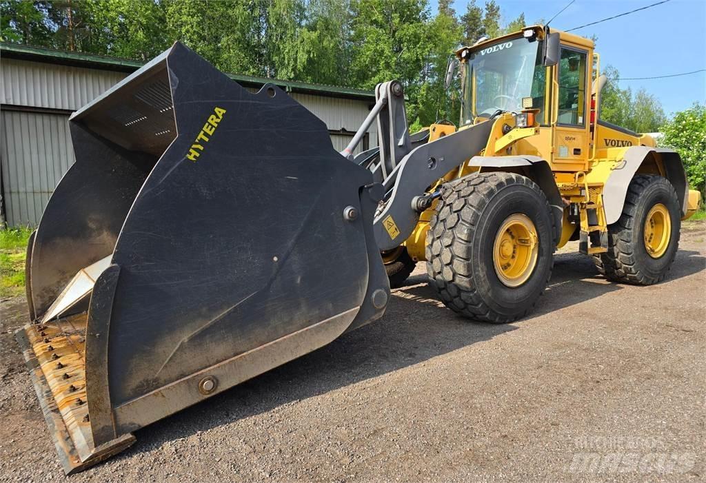Volvo L110 E-4X4 Kolové nakladače