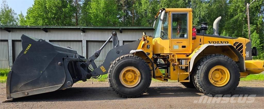Volvo L110 E-4X4 Kolové nakladače