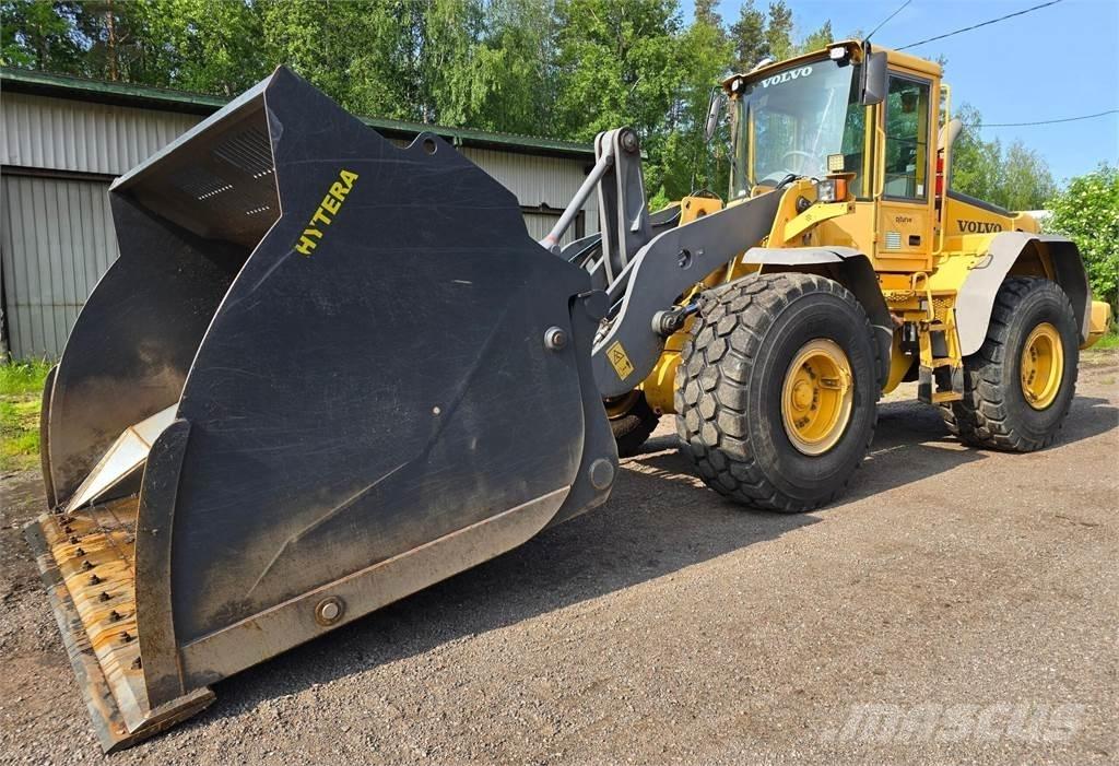 Volvo L110 E-4X4 Kolové nakladače