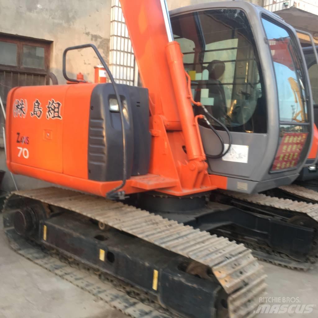 Hitachi ZX 70 Midi rýpadla 7t - 12t