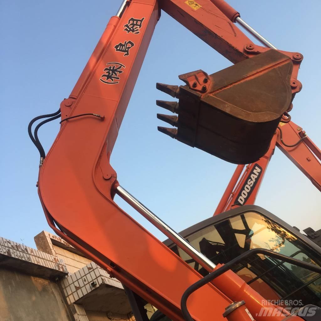 Hitachi ZX 70 Midi rýpadla 7t - 12t