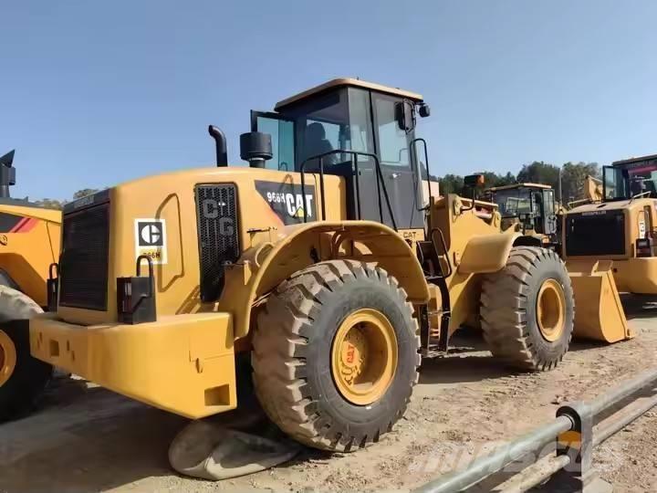CAT 966 H Kolové nakladače